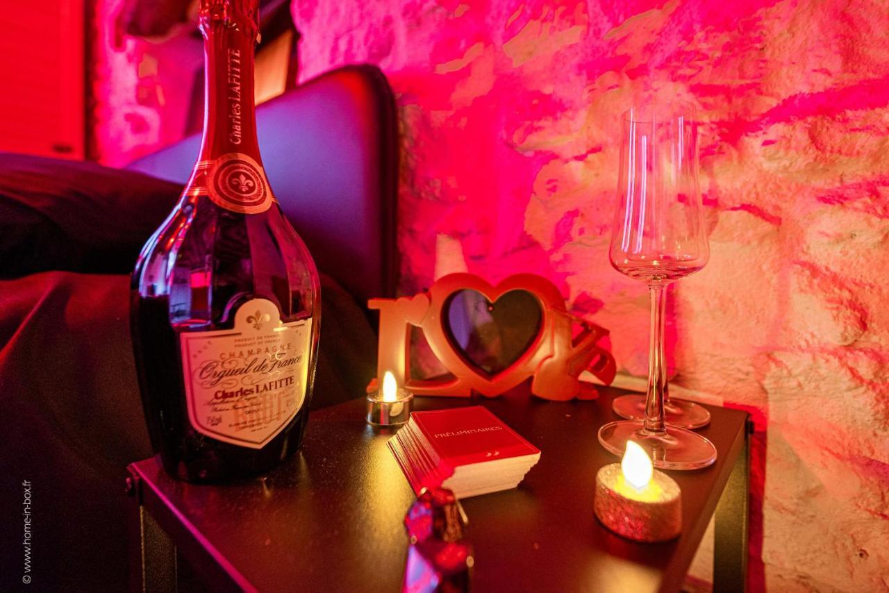Love Room - Sauna - Secret Suite Au Calme Etampes Exterior photo