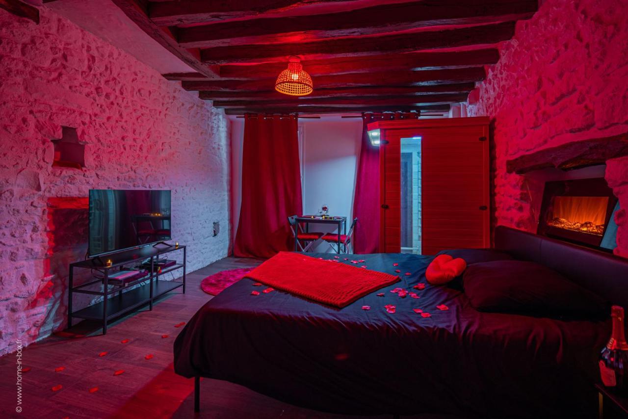 Love Room - Sauna - Secret Suite Au Calme Etampes Exterior photo